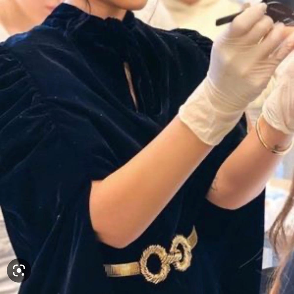 Zara velvet puff sleeve cape